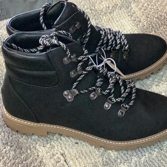 Women's Tully Lace-Up Winter Hiking Boots - universal thread - black - new - Picture 5 of 9